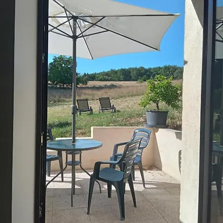 La Grange Du Chateau Сasa de vacaciones *